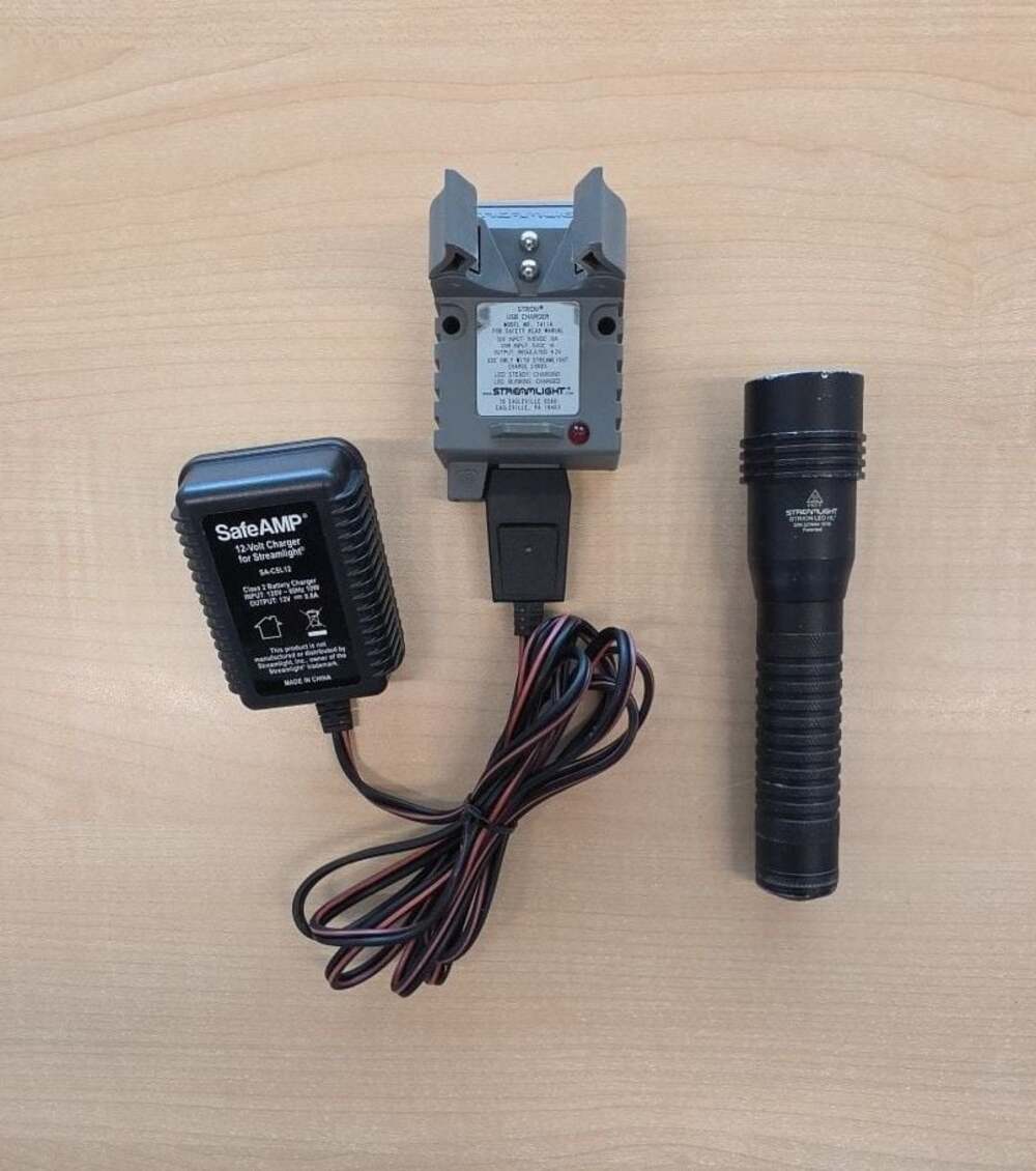 Streamlight Strion LED HL Rechargeable Flashlight Charger/Holder Adapter Tested!